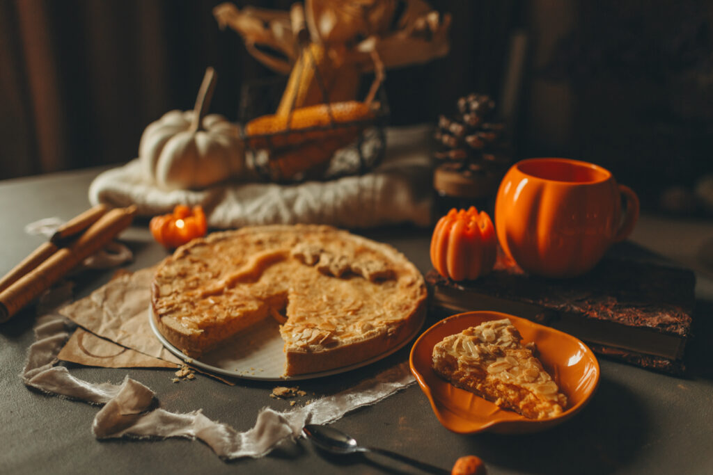 pumpkin-pie-for-holiday-dinner-thanksgiving-dinne-2022-10-06-21-35-11-utc